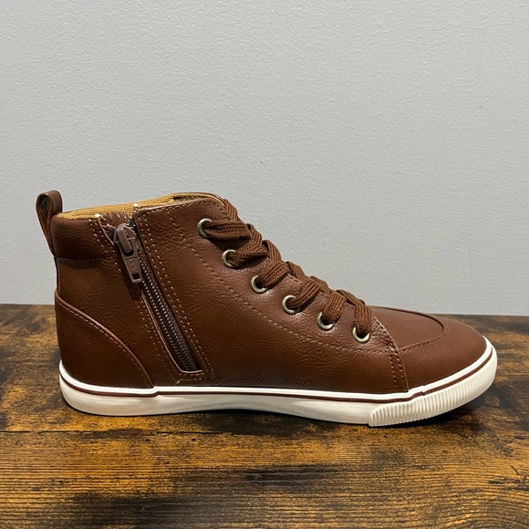 CAT & JACK Youth Florian Side Zip Sneakers Size 4 - Picture 7 of 7